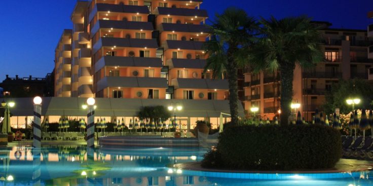 Holiday Aparthotel R.T.A. thumbnail