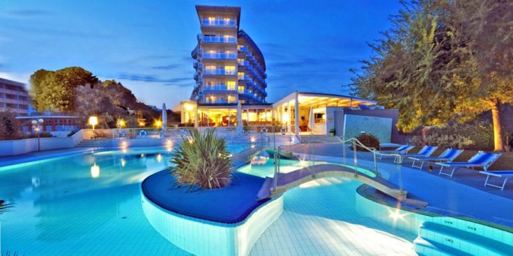 Majestic Beach Hotel & Wellness thumbnail