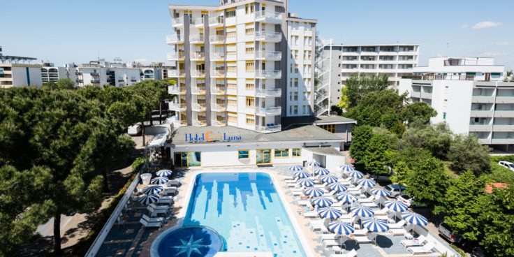Hotel Luna thumbnail