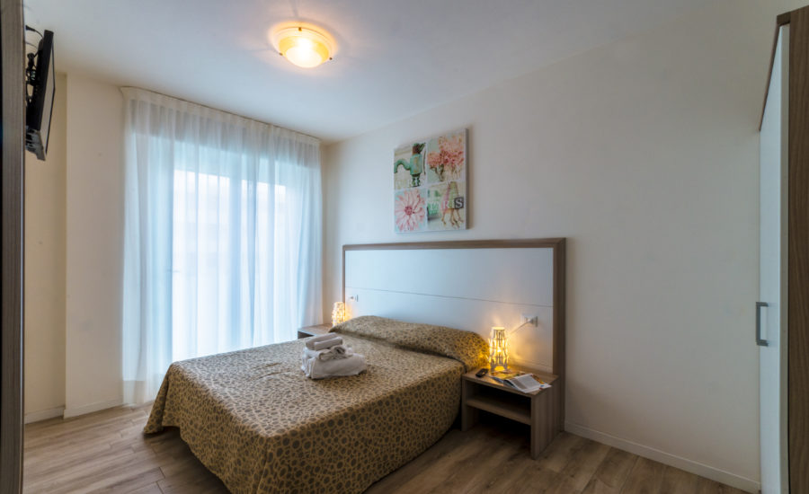 Camera_Hotel_Milano_a_Bibione_in_centro