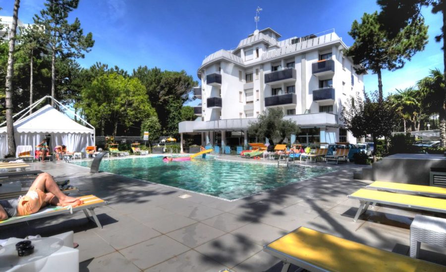 hotel-franz-bibione-esterno