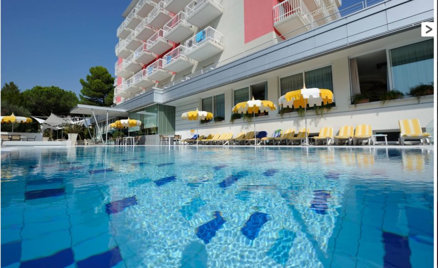 hotel-eden-bibione-piscina