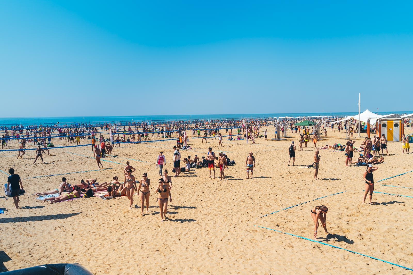 Spass am Strand von Bibione und lange Spaziergänge bei Sonnenuntergang in Jesolo, Caorle und Lignano