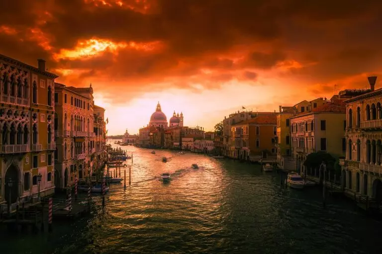 canal-grande-venezia-tramonto.jpg